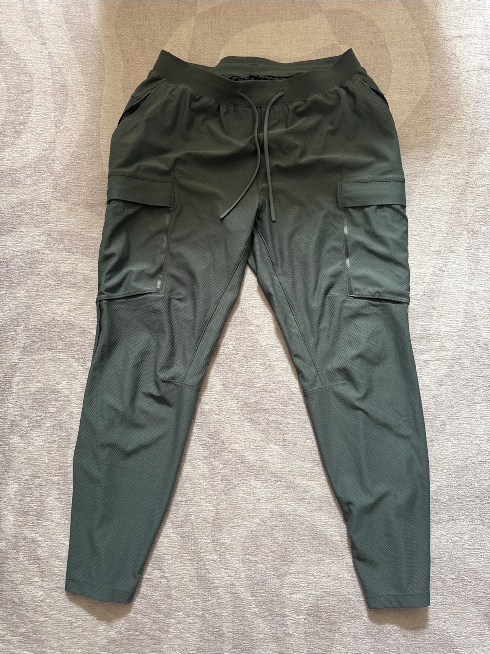 lululemon athletica Men's Dark Olive Green Jogger Sweatpants